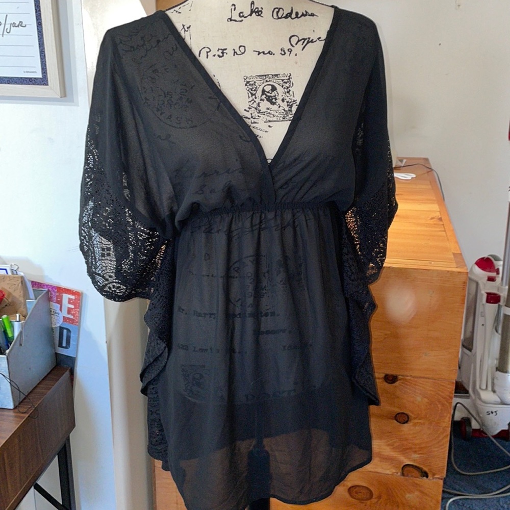 Womens swim cover - black size small